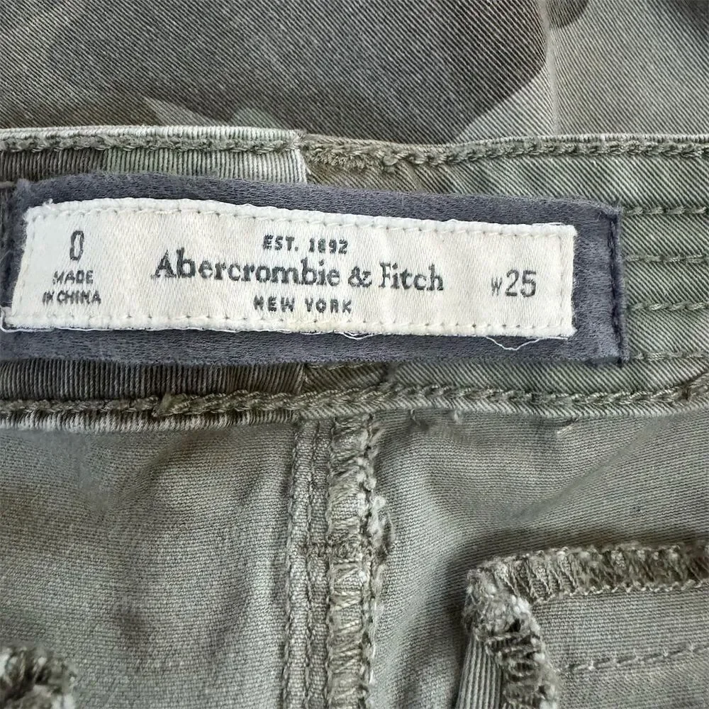 Abercrombie & Fitch Women's Camo Skinny Moto Jeans Size 0 Ankle Zippers